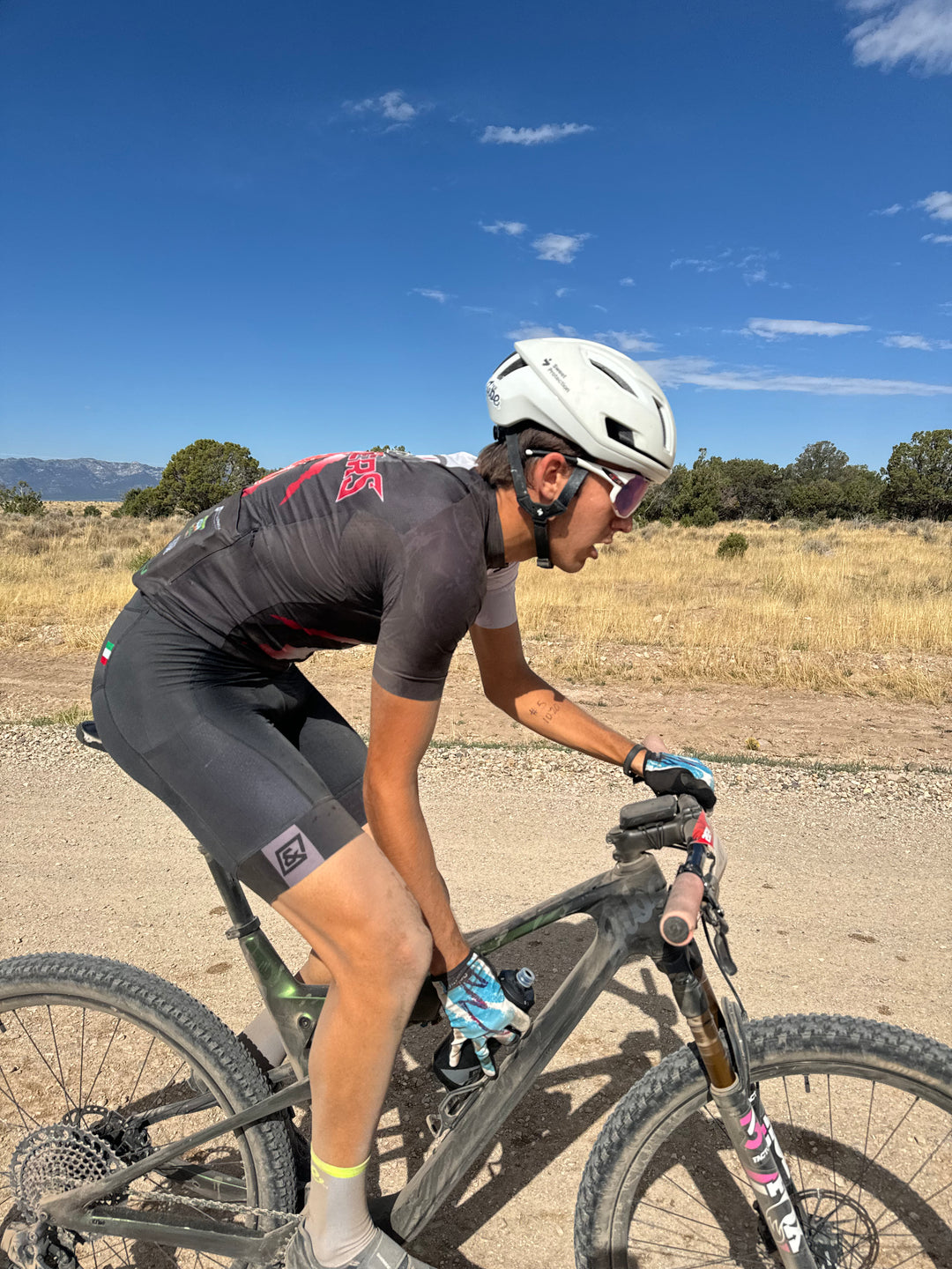 Hazen Cline racing his Jibe Fully.