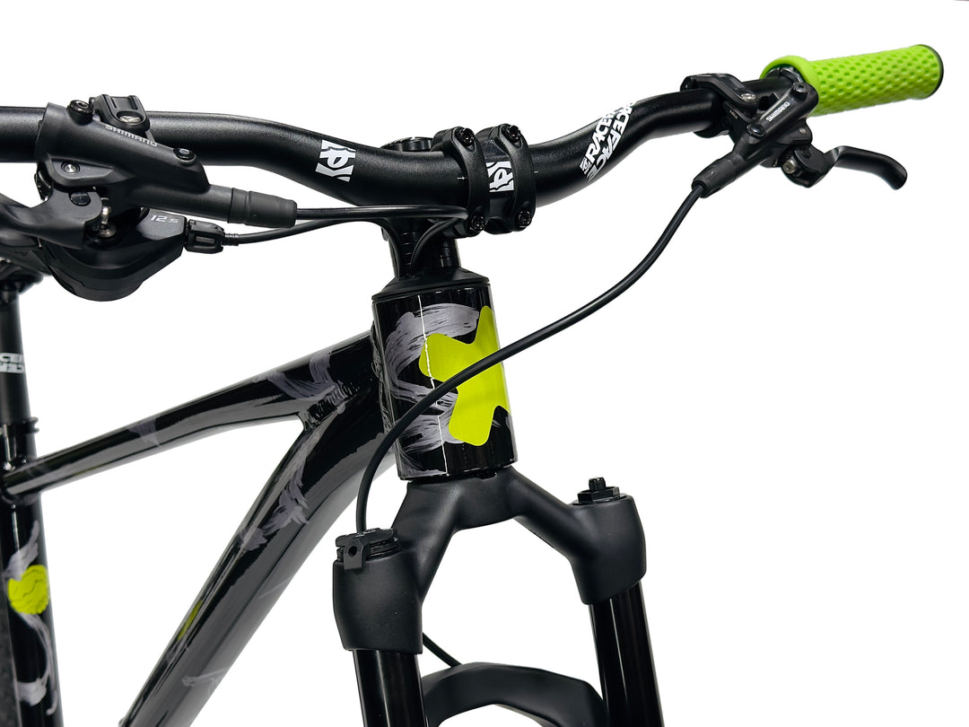 Jibe Firecracker headtube in the color Storm.