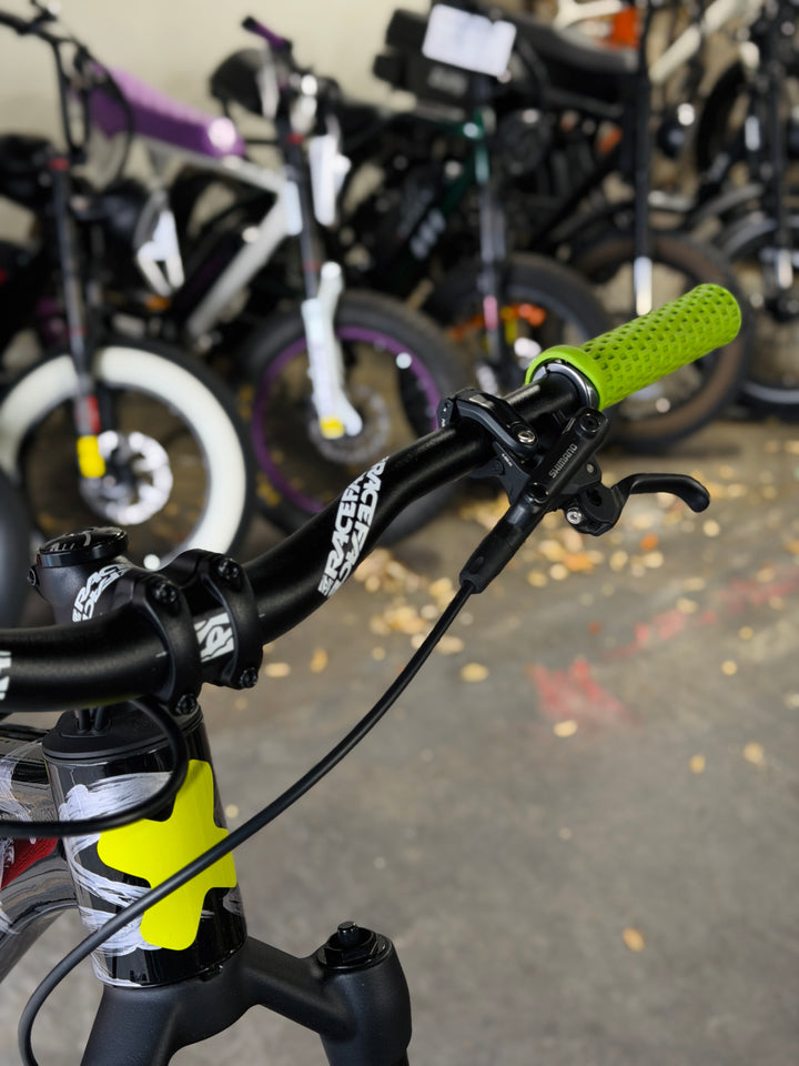 Jibe Firecracker | Comp | Small | DISPLAY