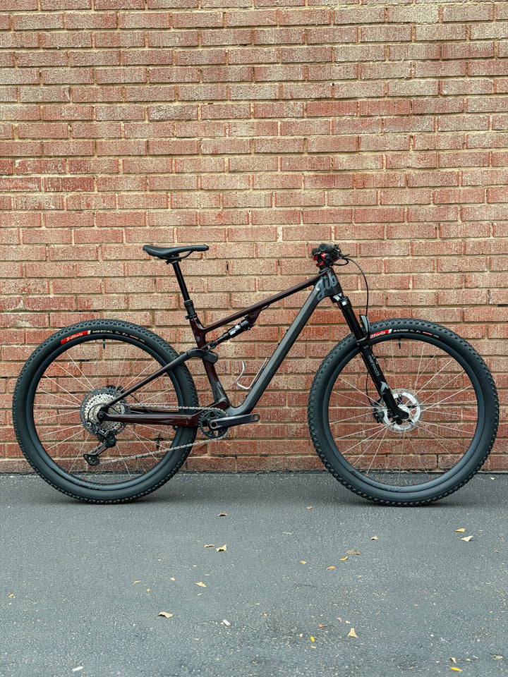 Jibe Jester | Expert XT | Medium | DISPLAY