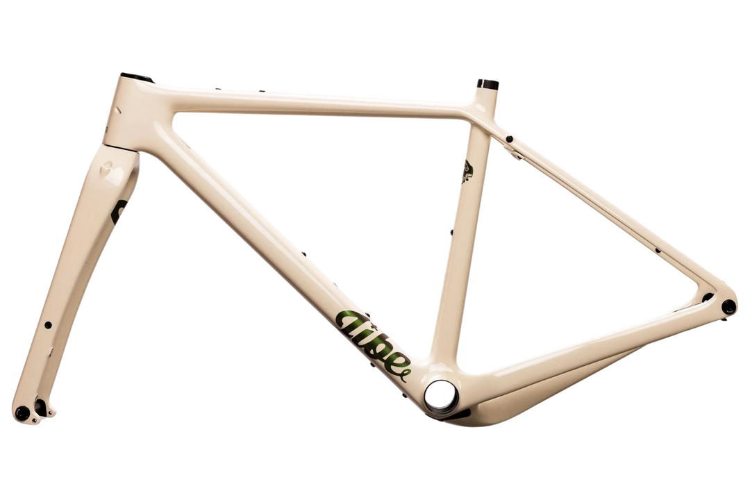 Jibe Doromichi gravel frame in the color Puff.